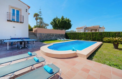 Tarraula Villa | Discover Villa Nogal Elefante: Family-Friendly Retreat
