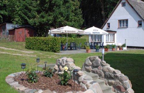 Sellin Apartment | Exclusive Double Room with Breakfast in Sellin - 10/10 Rated