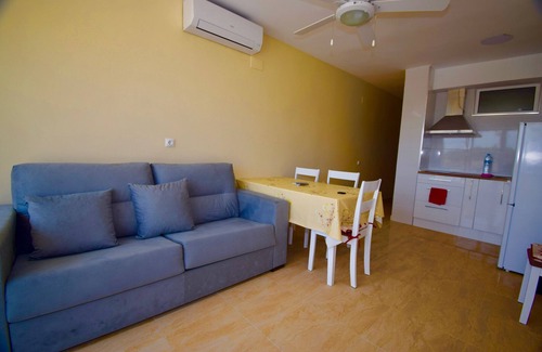 Lomas Apartment | Cozy Love Beach Retreat with Oceanfront Views & Free WiFi