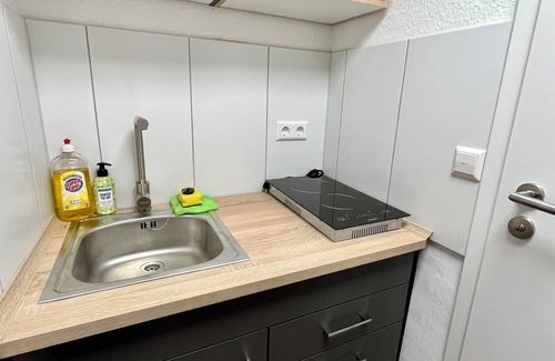 Schmiden Apartment | Central & Quiet Getaway with SmartTV for Families