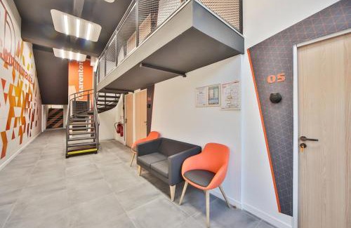 Charenton-le-Pont Apartment | 07 Studio Charenton Fitness Cinema