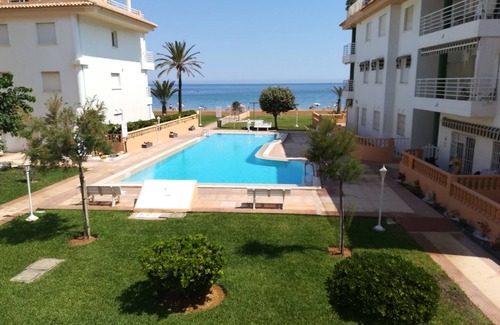 Denia Apartment | Remarkable 2-Bedroom Apartment with Ocean View & Pool