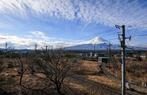 Fujikawaguchiko Apartment | Family-Friendly Getaway at 08 Resort Club - Theater
