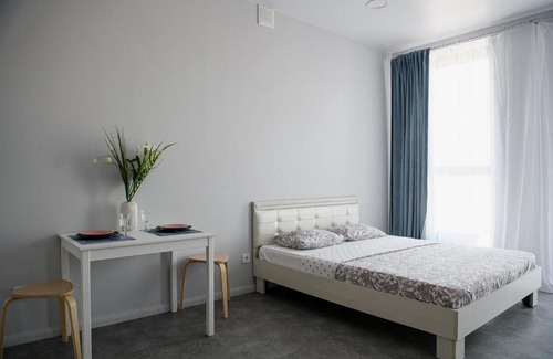 Ufa Apartment | Scenic 0826А Верхняя Торговая Residence with Panoramic Views