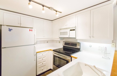 Blackcomb House | Relax at The Woods: Family-Friendly Stay with Spa & Hot Tub