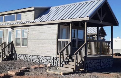 Valle House | Cozy Star Gazing Tiny Home by Grand Canyon - Sleeps 8