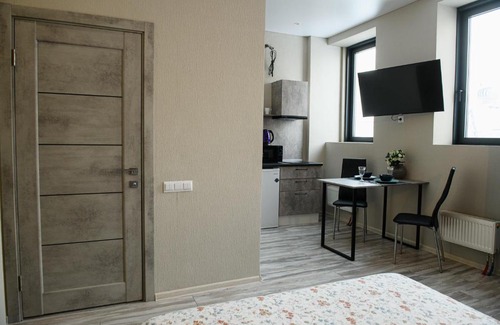 Ufa Apartment | Stylish Upper Trading Residence: Hot Tub & Scenic Views