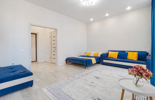 Nur-Sultan Apartment | Family-Friendly Getaway at Хан шатыр Hotel