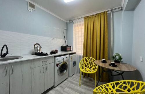 Kyzylorda Apartment | Cozy City-Center Apartments with Pool and Restaurant