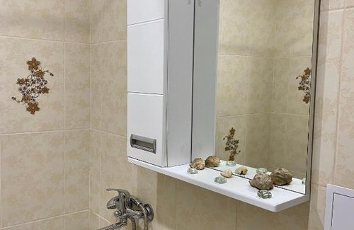 Yaroslavl Apartment | Budget-Friendly 1-Bedroom Apartment on Ul Zhukova