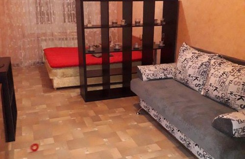 Tolyatti Apartment | Cozy Apartment on Ryabynovyy Boulevard with Great Amenities