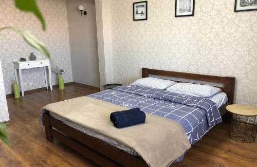 Rivne Apartment | Central 1-Bedroom Retreat on Naberezhna - Guest Rated 9.4