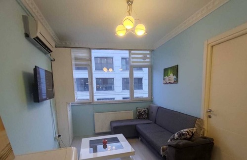 Asmali Mescit Apartment | 1+1 flat in a central location in Galata