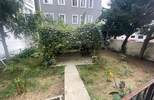 Ortakoy Apartment | Family & Pet Friendly: Fully Furnished 1+1 Flat Awaits