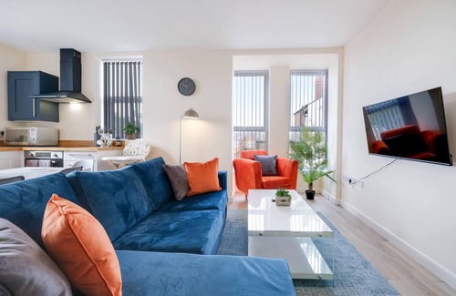 Wednesbury Apartment | Cozy 1 & 2 Bedroom Apartments with Breakfast by 12Stay