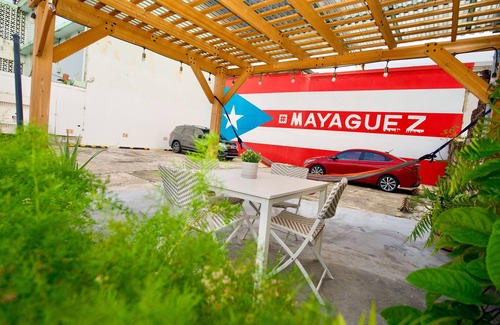 Mayaguez Pueblo Apartment | Stylish Japanese Apt with Parking in Urban Mayagüez