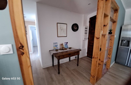 La Garde Villa | 1.5 km from "plage de la Garde" Top of Villa with private garden and barbecue area