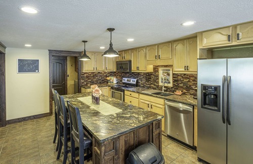 Bellaire House | Tranquil Retreat Near Bellaire with Scenic Lake Views