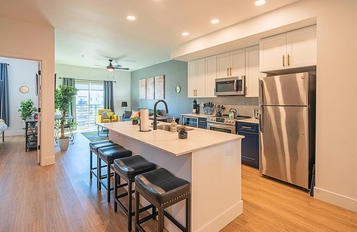 Desert View Village Condo | Experience Resort Pool & Ocean Views with King Bed Comfort