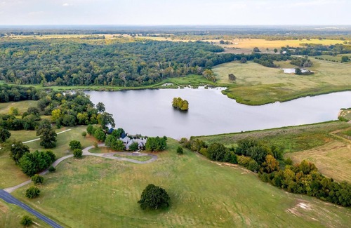 Boswell House | 1,600Acre Lxry Hunting Ranch/Fishing Haven w/Pool