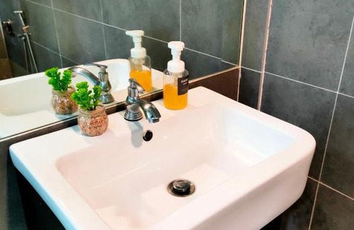 Damansara Perdana Apartment | Cosy Duplex Near Ikea with Breakfast & Great Reviews!