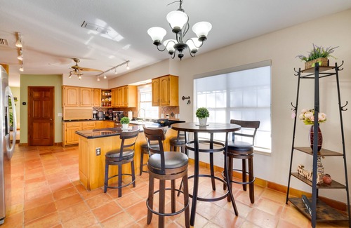 Forest City House | Pet-Friendly Apopka Retreat with Spacious Backyard & Gym