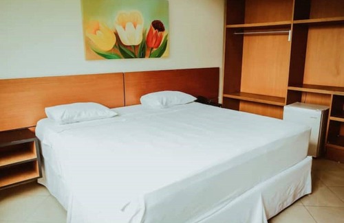 Santarem Hotel | Cozy Apartment at Barrudada Hotel with Pool & Breakfast