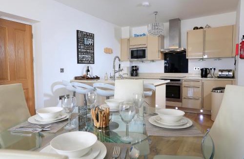 Torcross House | Beachside Retreat at 1 At The Beach - Rated 9.2/10