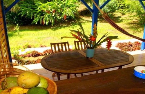 Tartane House | Experience Authentic Comfort: T2 & Garden by the Beach