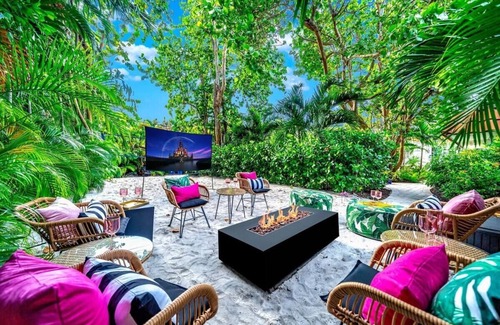 Harbor Beach House | Top-Rated Beach Estate at Las Olas with Ocean Views
