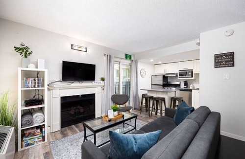 The Blue Mountains Condo | Inviting Blue Mountain Studio Loft with Oceanfront Amenities
