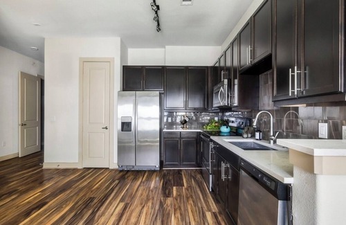 Bouldin Apartment | 1 Bed 1 Bath in Downtown ATX with Pool Access