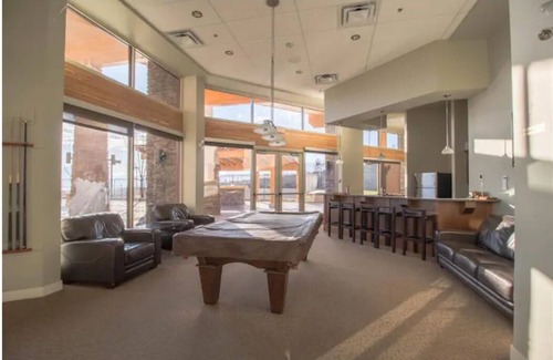 Westbank Apartment | Inviting 1 Bed Apartment with Breathtaking Views & Pool