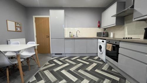 Chapeltown Apartment | Accessible Comfort at Flat 6 Potternewton Lofts