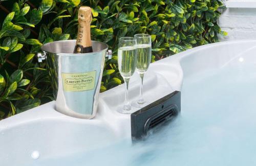 Great Ayton House | 1 Bed Cottage With Hot Tub Great Ayton - TOP Cottage