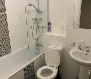 Copers Cope Apartment | Pet-Friendly 1 Bed Flat Service Apartment in Beckenham