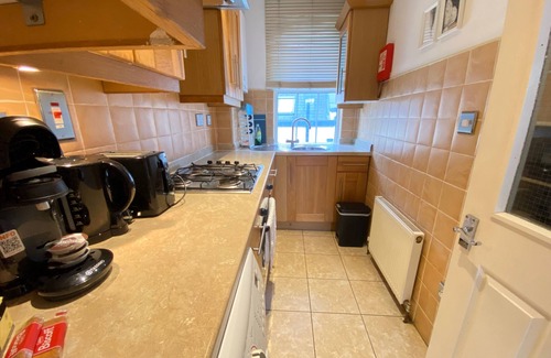 St. Johns Wood Apartment | Elegant 1-Bed Apartment with Kitchen near London Attractions