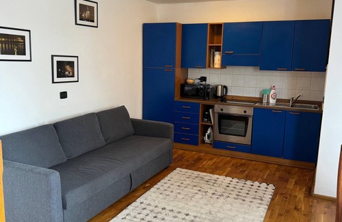 Karlin Apartment | Inviting 1-Bed Apartment with Kitchen in Praha
