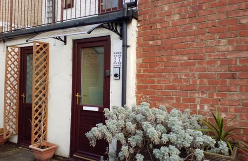 Guisborough House | Cozy 1 Bed Guisborough with Pet Friendly Amenities