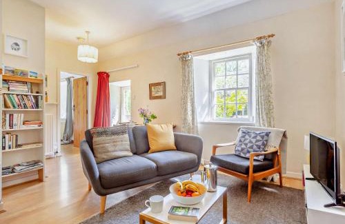 Nethy Bridge House | Cozy Bed in Aviemore with Pet-Friendly Amenities