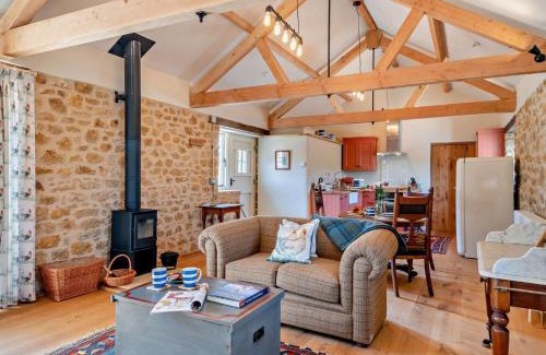Beaminster House | Cozy 1 Bed in Beaminster - Perfect for Families & Pets