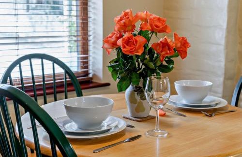 Bwlch House | Pet-Friendly 1 Bed in Bwlch - Guest Rated 10/10