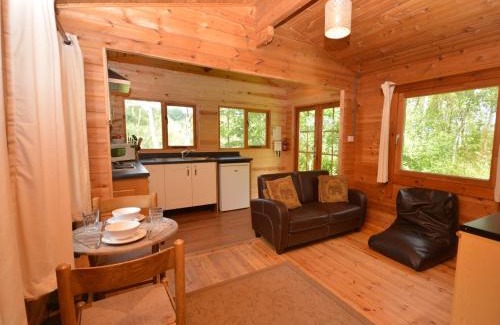 Oakfordbridge House | Cozy 1 Bed Retreat in Dulverton - Family-Friendly Stay