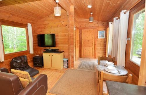 Oakfordbridge House | Cozy 1 Bed Retreat in Dulverton - Family-Friendly Stay