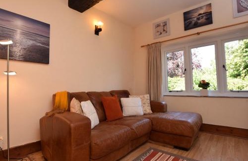 Kilve House | Top-Rated 1 Bed Retreat in Kilve – Pet & Child Friendly