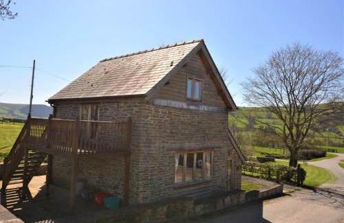 Whitton House | Cozy 1 Bed Stay in Knighton – Perfect for Families & Pets