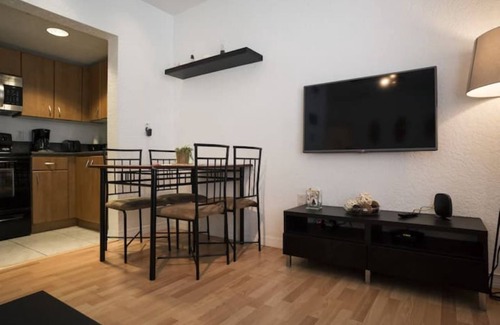 North Beach Apartment | Cozy 1 Bed on Collins Av Near Beach with Ocean Views