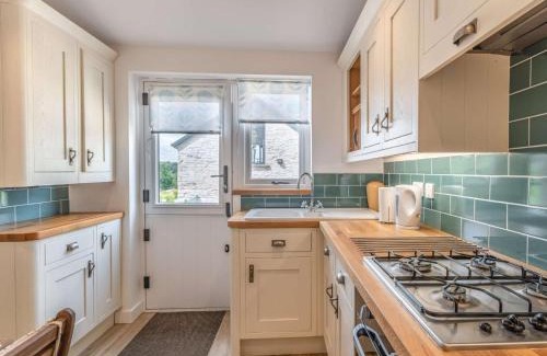 Cilgerran House | Cozy 1-Bed Property in Cardigan - Pet & Child Friendly