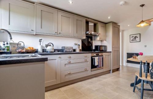 Stowmarket House | Comfortable 1-Bedroom Retreat in Stowmarket - Family & Pet-Friendly