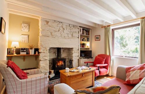 Trefriw House | Cozy 1-Bed Retreat in Trefriw, North Wales